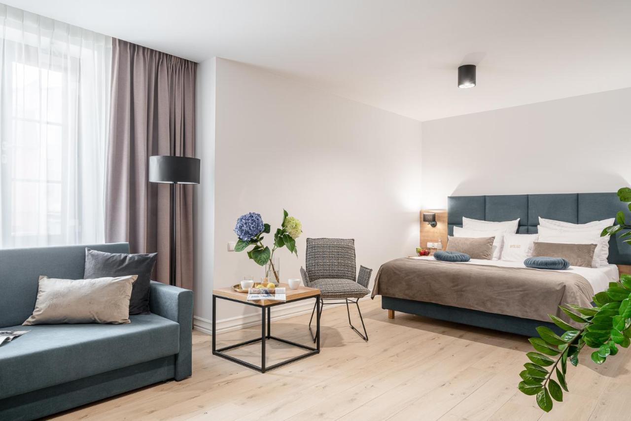 Jazz Market Square Готель 3*